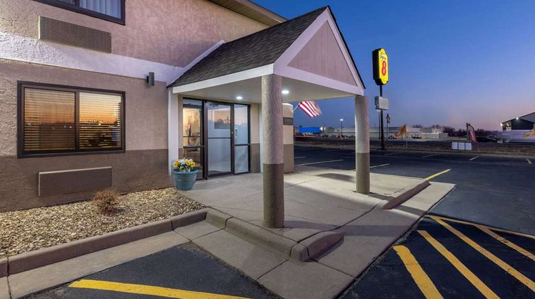 <b>Super 8 by Wyndham Pratt KS Route 400 Exterior</b>. Images powered by <a href="https://iceportal.shijigroup.com/" title="IcePortal" target="_blank">IcePortal</a>.