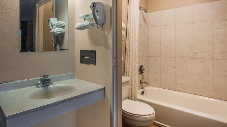 <b>Super 8 Vacaville Room</b>. Images powered by <a href="https://iceportal.shijigroup.com/" title="IcePortal" target="_blank">IcePortal</a>.