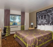 Super 8 Vacaville Room
