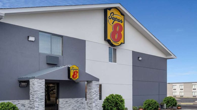 <b>Super 8 Merrillville/Gary Area Exterior</b>. Images powered by <a href="https://iceportal.shijigroup.com/" title="IcePortal" target="_blank">IcePortal</a>.