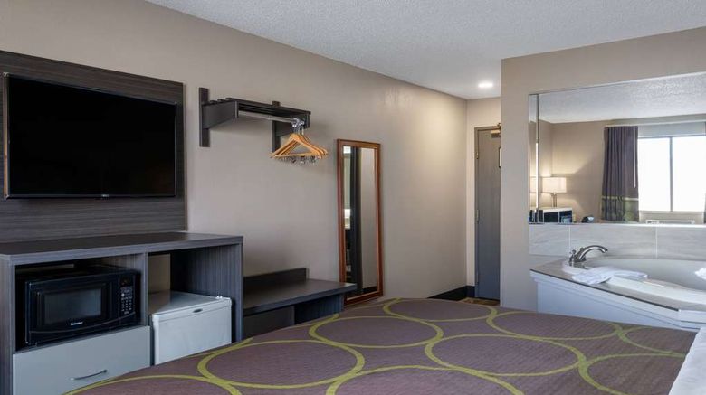 <b>Super 8 Merrillville/Gary Area Suite</b>. Images powered by <a href="https://iceportal.shijigroup.com/" title="IcePortal" target="_blank">IcePortal</a>.