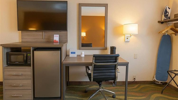 Travelodge Muskegon Room