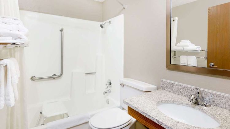 Super 8 Kearney Room