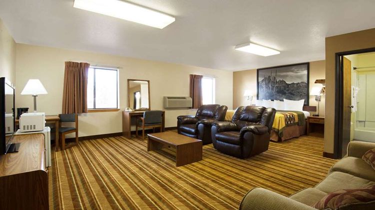 Super 8 Las Cruces/White Sands Area Suite