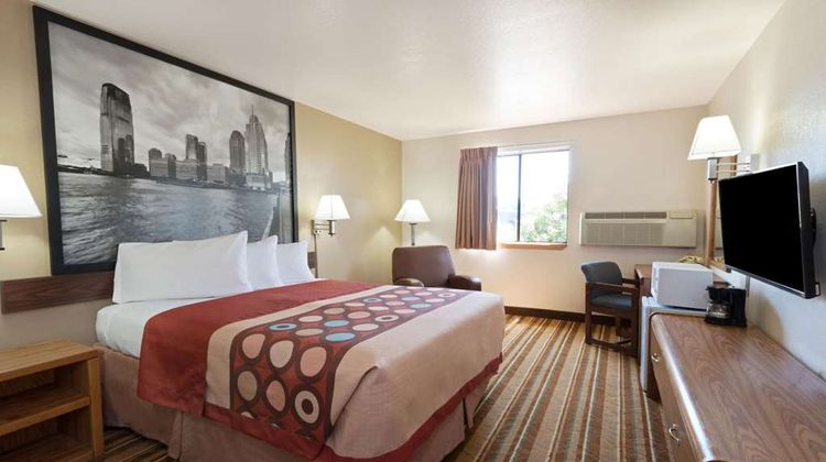 Super 8 Las Cruces/White Sands Area Room
