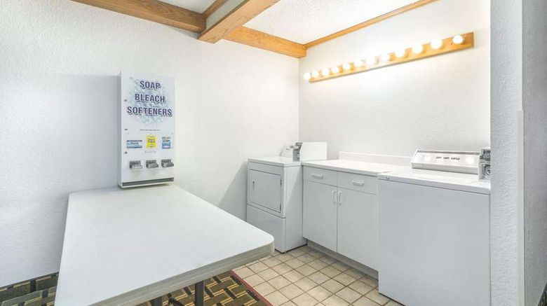 <b>Super 8 Twinsburg/Cleveland Area Other</b>. Images powered by <a href="https://iceportal.shijigroup.com/" title="IcePortal" target="_blank">IcePortal</a>.