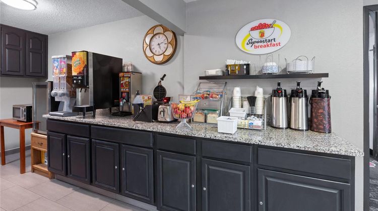 Super 8 Kent/Akron Area Other