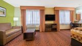 Super 8 Portales Suite
