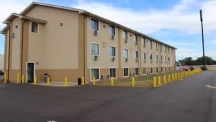 Super 8 Wyoming/Grand Rapids Area