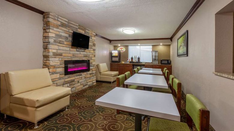 <b>Super 8 Roseville/Detroit Area Other</b>. Images powered by <a href="https://iceportal.shijigroup.com/" title="IcePortal" target="_blank">IcePortal</a>.