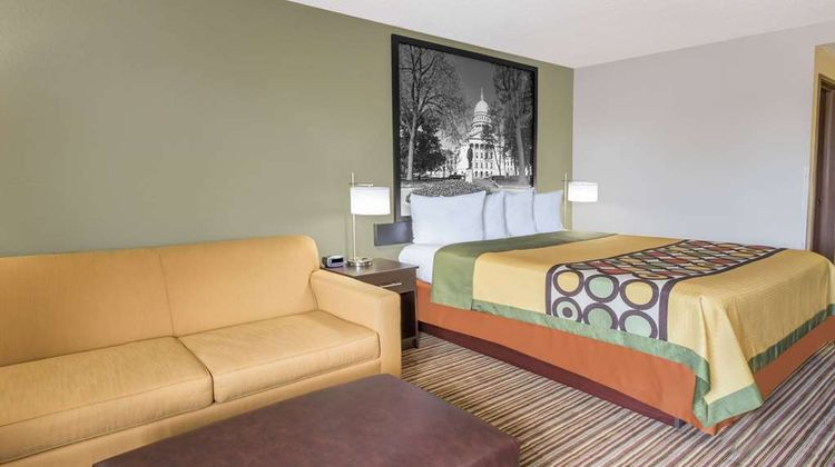 Super 8 Madison South Room