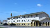 Super 8 Topeka/Wanamaker RD/I-70 Exterior
