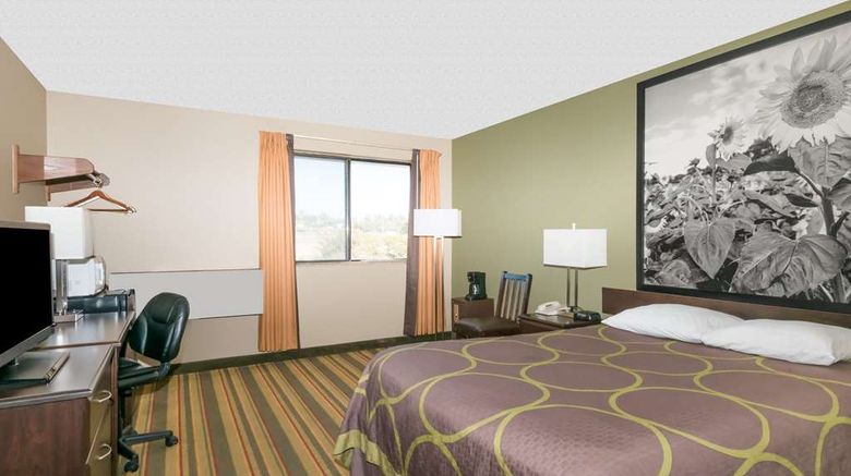 <b>Super 8 Topeka/Wanamaker RD/I-70 Room</b>. Images powered by <a href="https://iceportal.shijigroup.com/" title="IcePortal" target="_blank">IcePortal</a>.