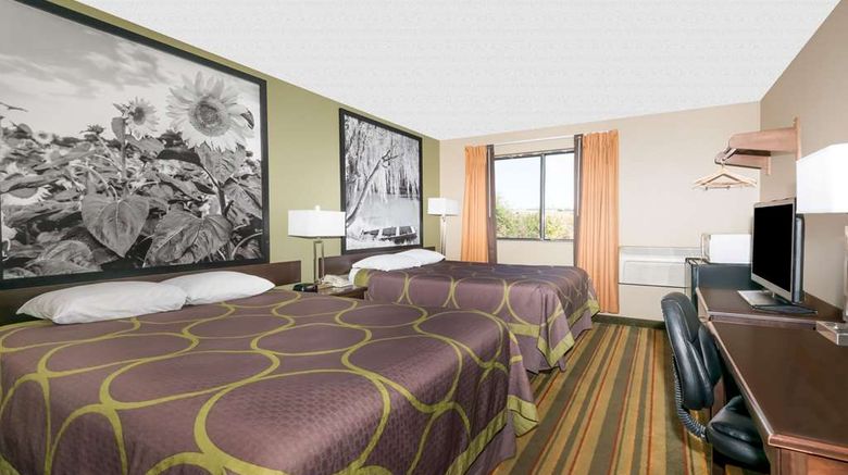 <b>Super 8 Topeka/Wanamaker RD/I-70 Room</b>. Images powered by <a href="https://iceportal.shijigroup.com/" title="IcePortal" target="_blank">IcePortal</a>.