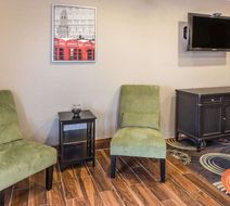 Super 8 Janesville Lobby