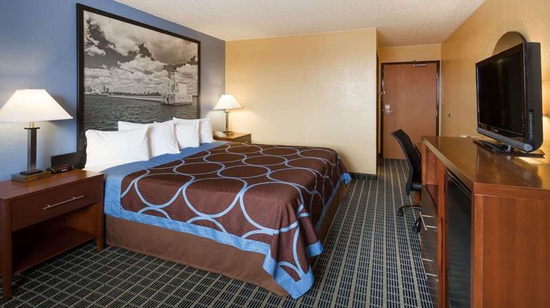 <b>Super 8 Janesville Room</b>. Images powered by <a href="https://iceportal.shijigroup.com/" title="IcePortal" target="_blank">IcePortal</a>.