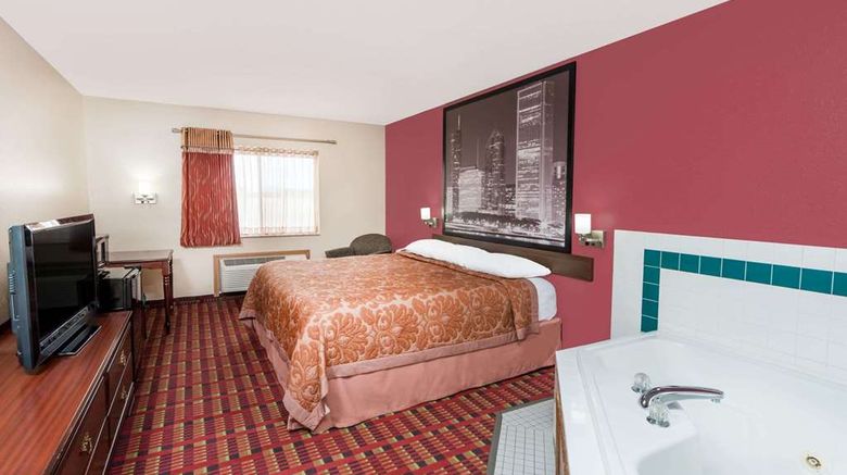 <b>Super 8 Paris IL Suite</b>. Images powered by <a href="https://iceportal.shijigroup.com/" title="IcePortal" target="_blank">IcePortal</a>.