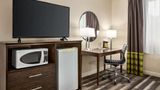 Super 8 Sarnia Suite