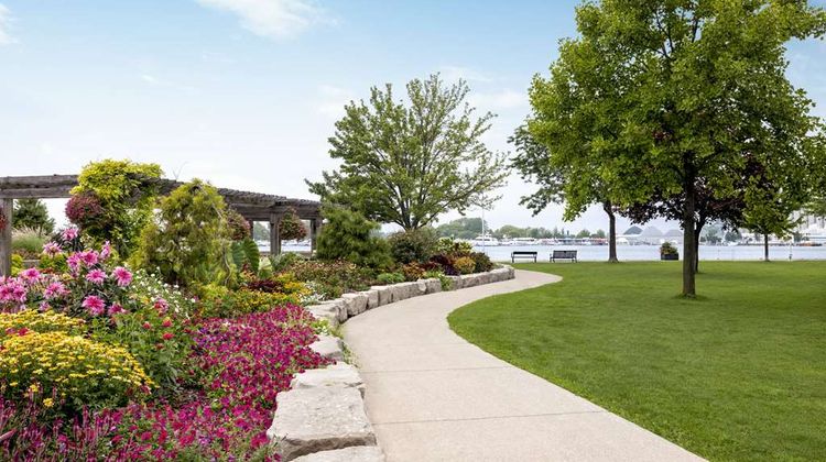 Super 8 Sarnia Other