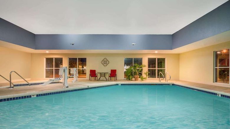 <b>Super 8 Menomonie Pool</b>. Images powered by <a href="https://iceportal.shijigroup.com/" title="IcePortal" target="_blank">IcePortal</a>.