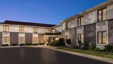 Super 8 Germantown/Milwaukee Exterior