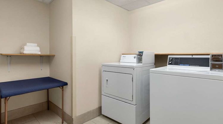 Super 8 Germantown/Milwaukee Other