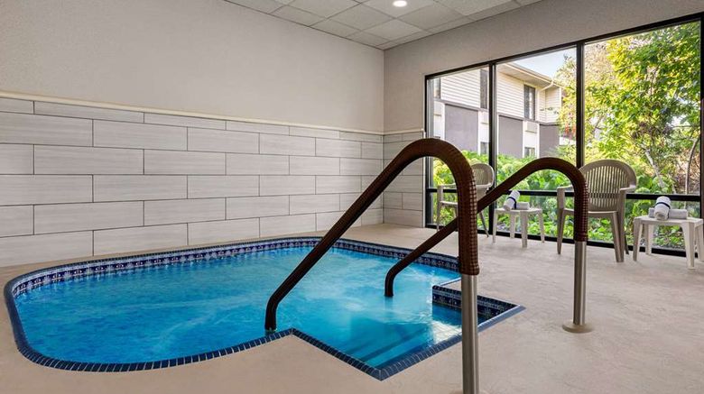 <b>Super 8 Germantown/Milwaukee Pool</b>. Images powered by <a href="https://iceportal.shijigroup.com/" title="IcePortal" target="_blank">IcePortal</a>.