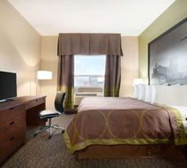 Super 8 by Wyndham Regina Room