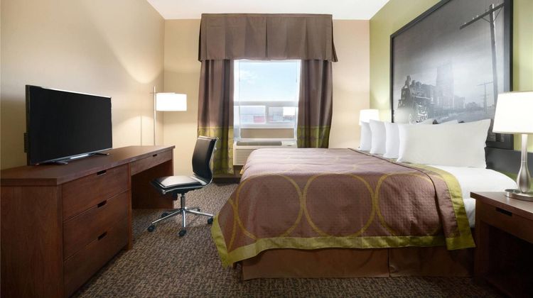 Super 8 by Wyndham Regina Room