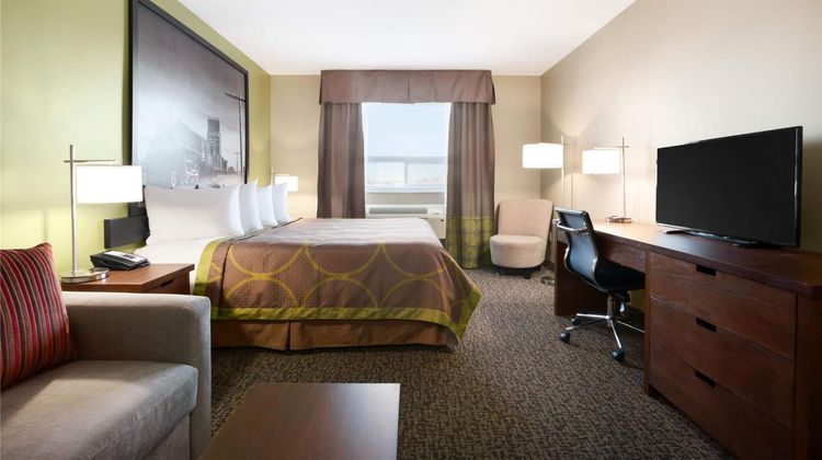 Super 8 by Wyndham Regina Room
