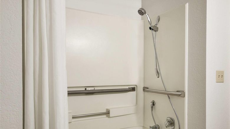 <b>Super 8 by Wyndham Regina Room</b>. Images powered by <a href="https://iceportal.shijigroup.com/" title="IcePortal" target="_blank">IcePortal</a>.