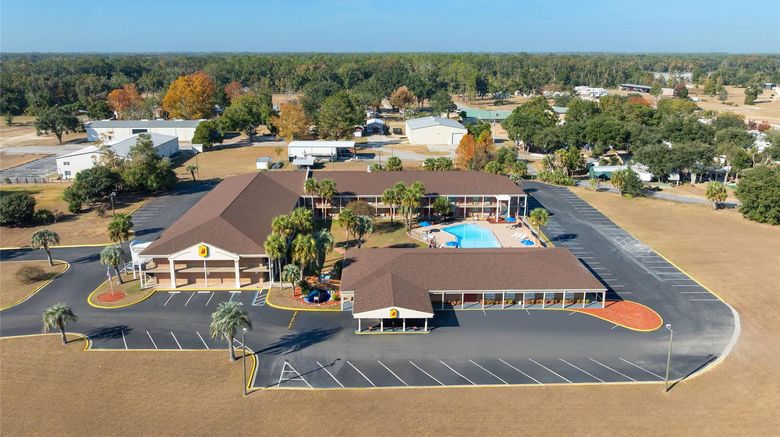 <b>Super 8 Lake City Exterior</b>. Images powered by <a href="https://iceportal.shijigroup.com/" title="IcePortal" target="_blank">IcePortal</a>.