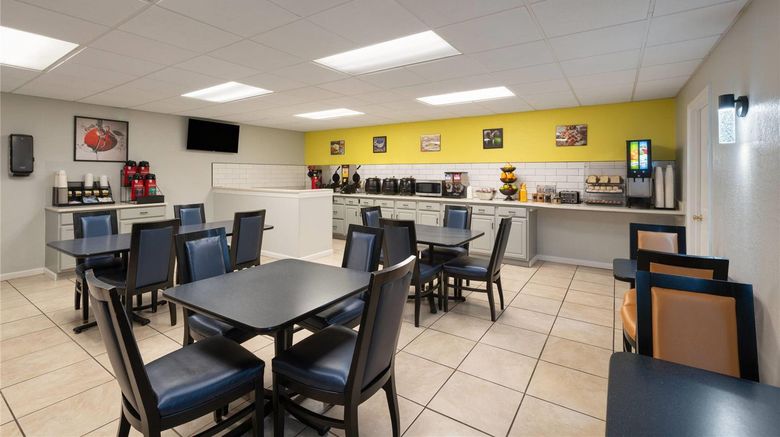 <b>Super 8 Lake City Other</b>. Images powered by <a href="https://iceportal.shijigroup.com/" title="IcePortal" target="_blank">IcePortal</a>.