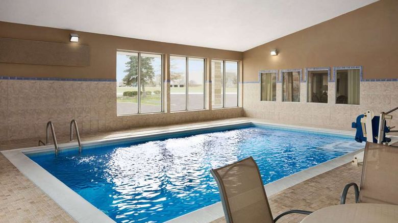 <b>Super 8 Joliet I-55 N/Chicago Pool</b>. Images powered by <a href="https://iceportal.shijigroup.com/" title="IcePortal" target="_blank">IcePortal</a>.