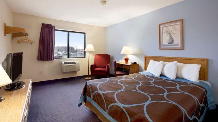 Super 8 Cromwell/Middletown Room