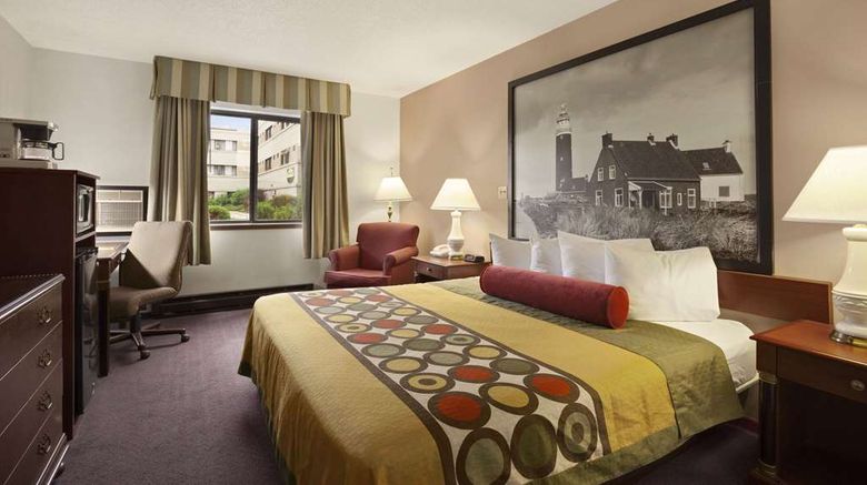 <b>Super 8 Milwaukee Airport Room</b>. Images powered by <a href="https://iceportal.shijigroup.com/" title="IcePortal" target="_blank">IcePortal</a>.