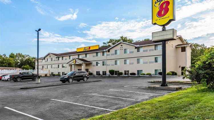 Super 8 Independence Kansas City Exterior