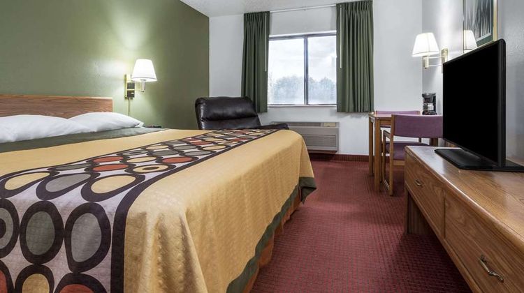 Super 8 Fond Du Lac Room