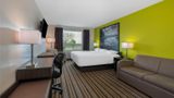 Super 8 Winnipeg East Room