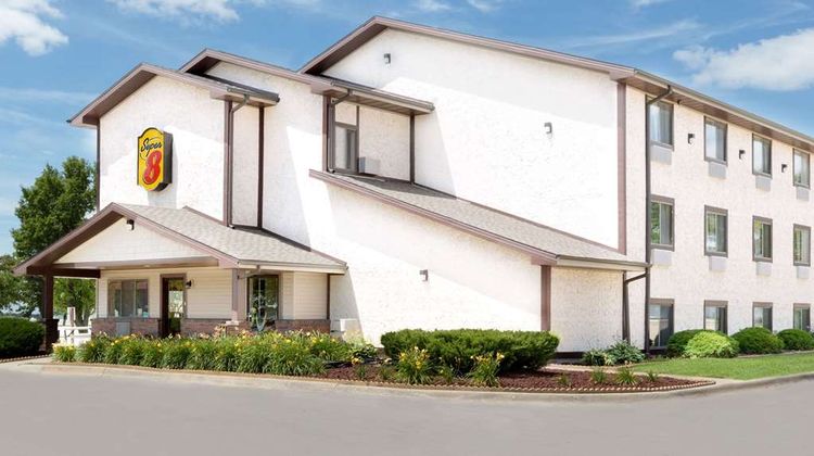 Super 8 Boone Exterior