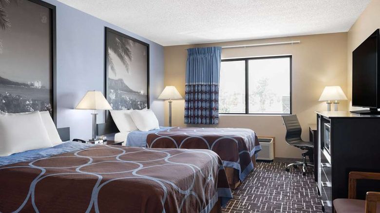 <b>Super 8 Dyersville Room</b>. Images powered by <a href="https://iceportal.shijigroup.com/" title="IcePortal" target="_blank">IcePortal</a>.