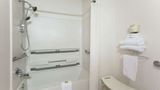 Super 8 Salmon Arm Room