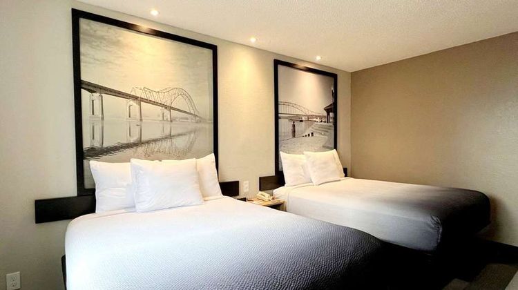 Super 8 Cedar Rapids East Room