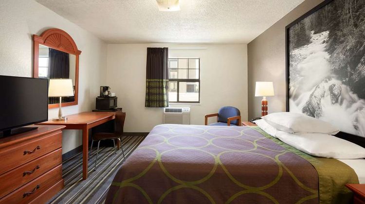 Super 8 Colorado Springs/Afa Area Room