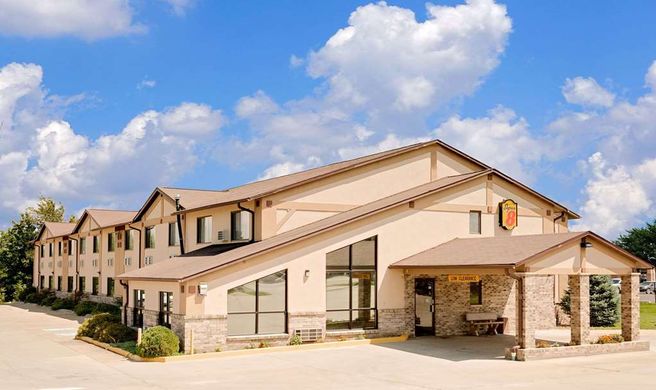 Super 8 Centerville Exterior