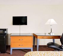 Days Inn Fort Dodge Room