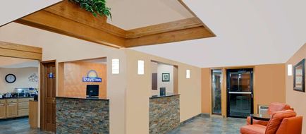 Days Inn Fort Dodge Lobby
