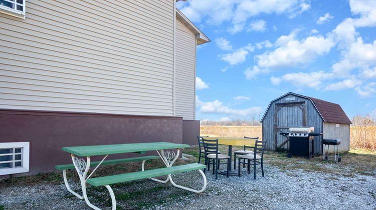 Super 8 Fort Madison Other