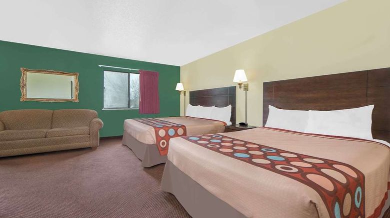 <b>Super 8 Ottumwa Suite</b>. Images powered by <a href="https://iceportal.shijigroup.com/" title="IcePortal" target="_blank">IcePortal</a>.