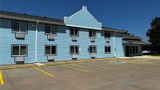 Super 8 Pella Exterior